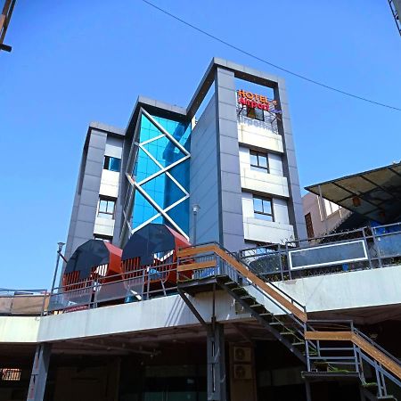 Hotel Airport Inn One Ahmedabad Exterior foto